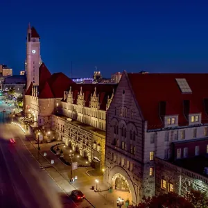 Hotel Union Station Hotel, Curio Collection By Hilton