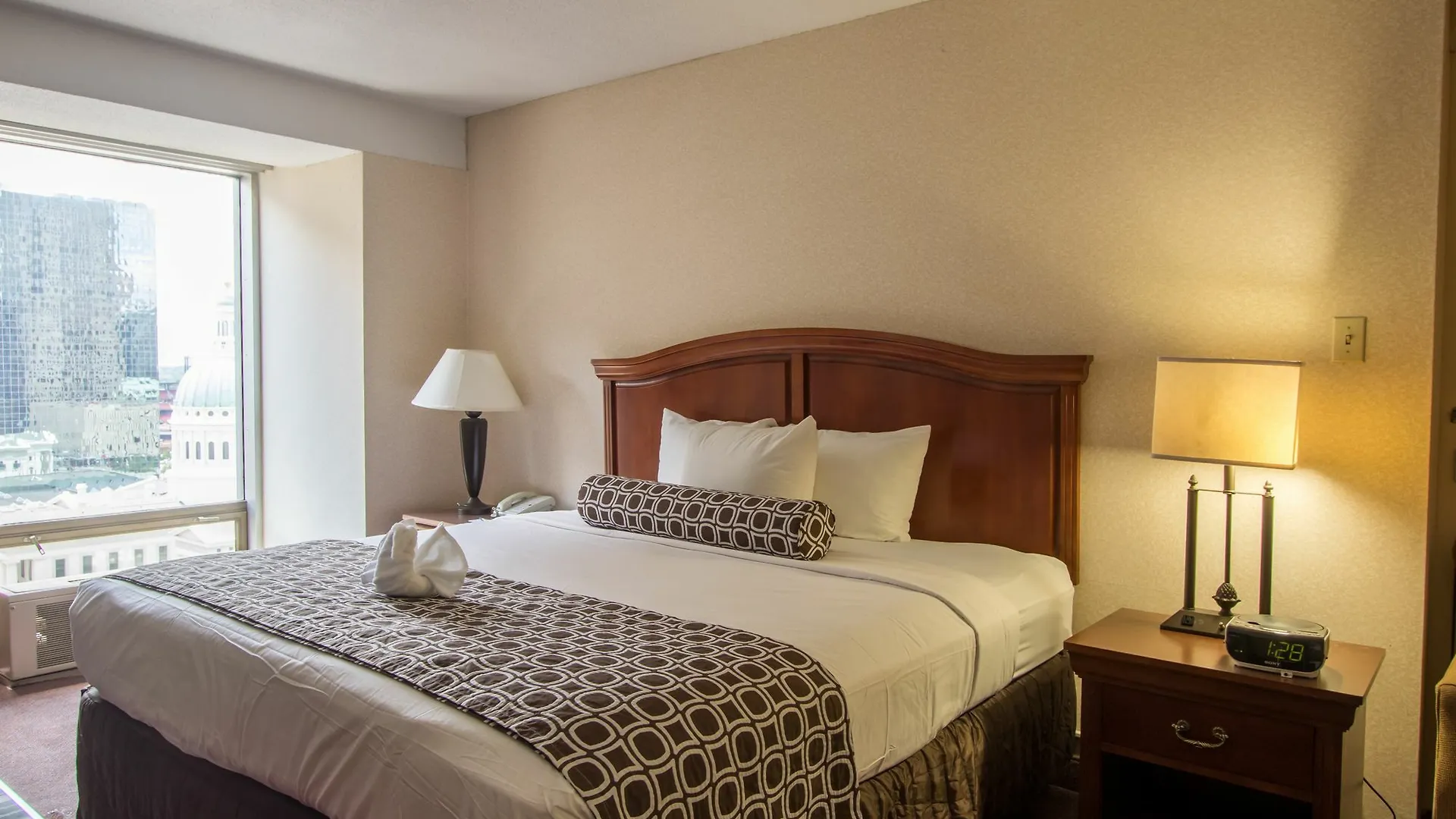 City Place Downtown St. Louis Hotel