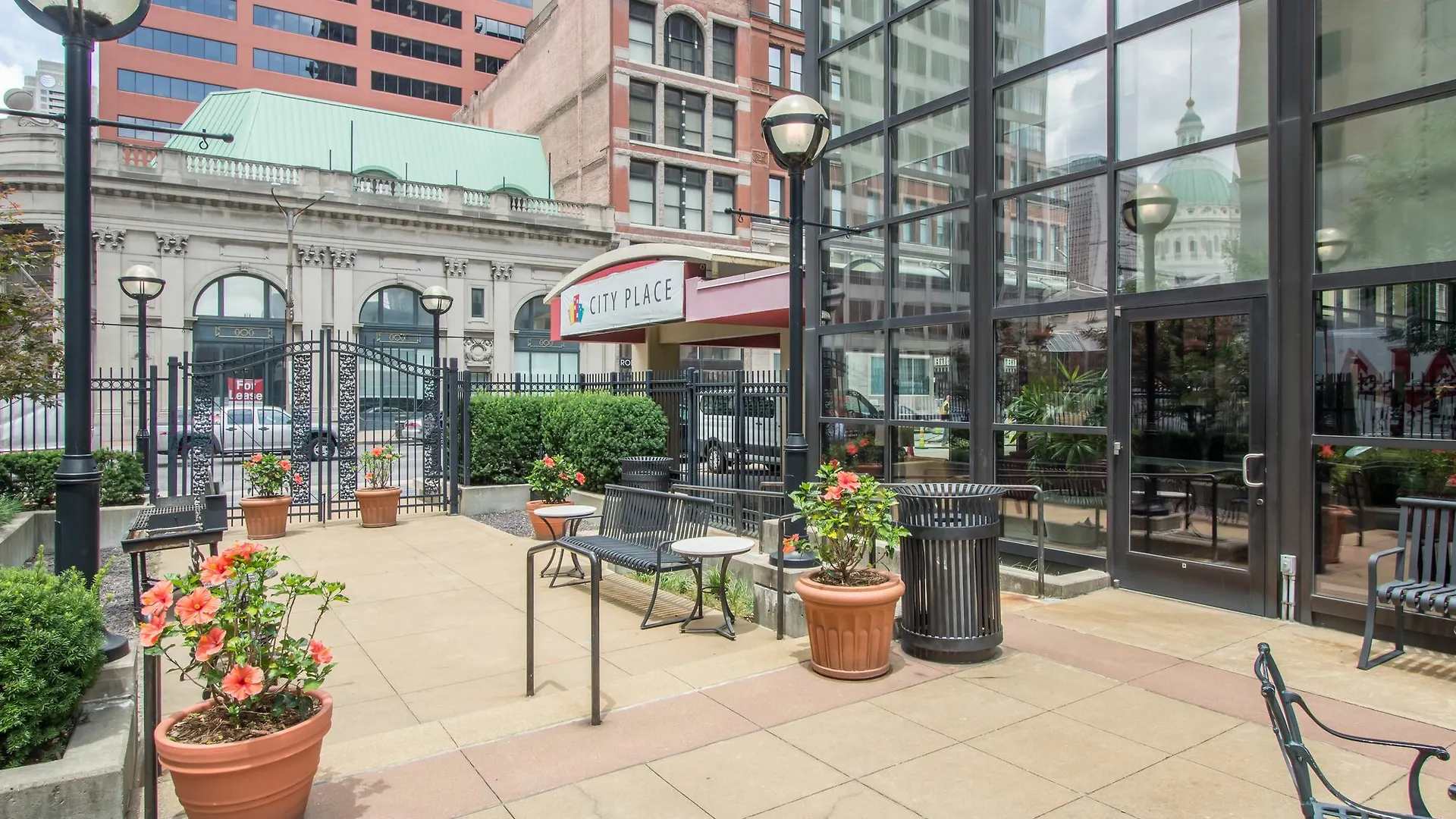 City Place Downtown St. Louis Hotel USA