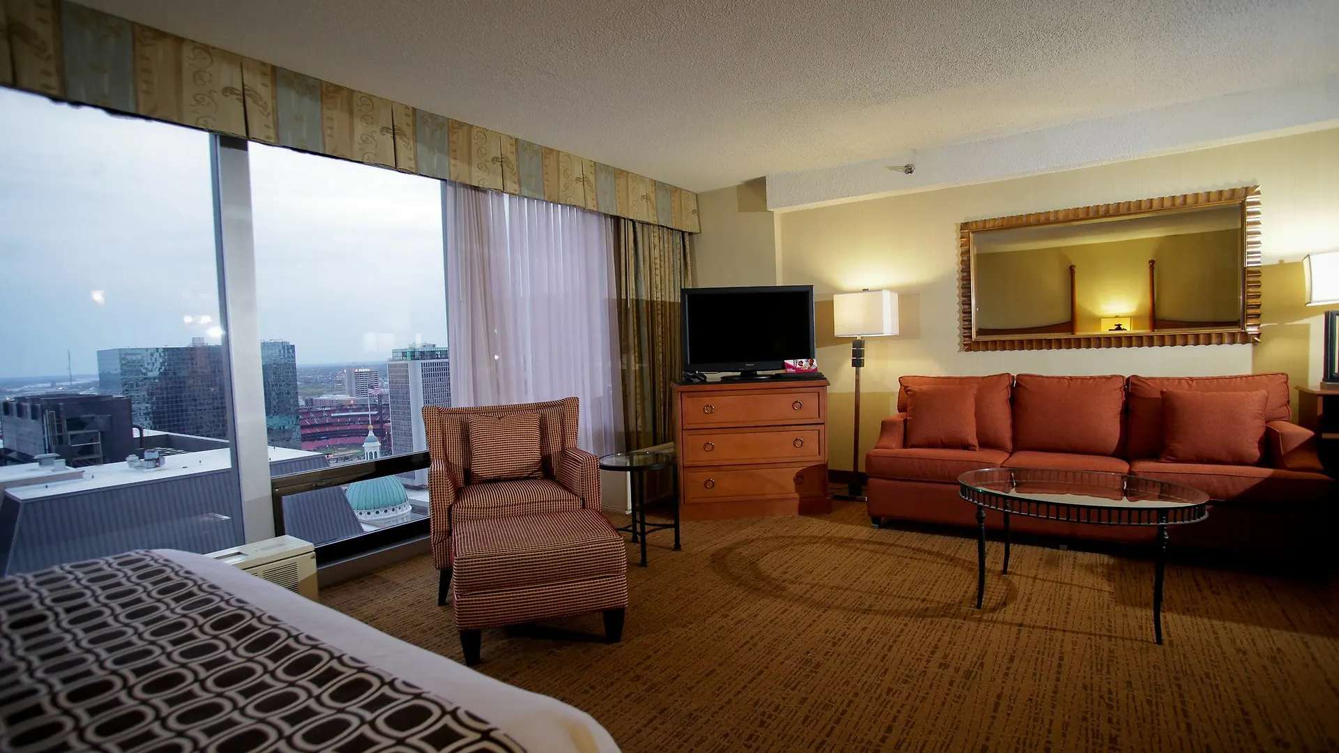 City Place Downtown St. Louis Hotel  Saint Louis
